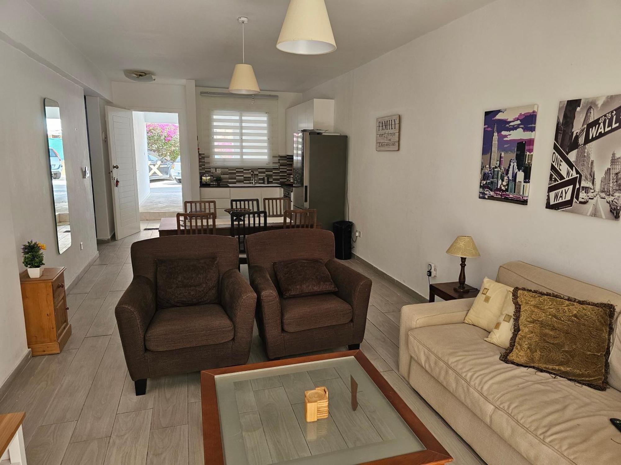 Zom Holiday Apartment Пафос Экстерьер фото